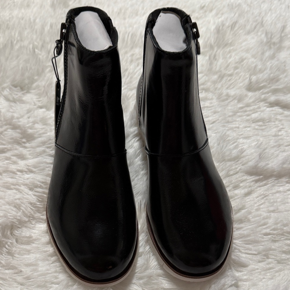 Sorel Black Ankle Booties
